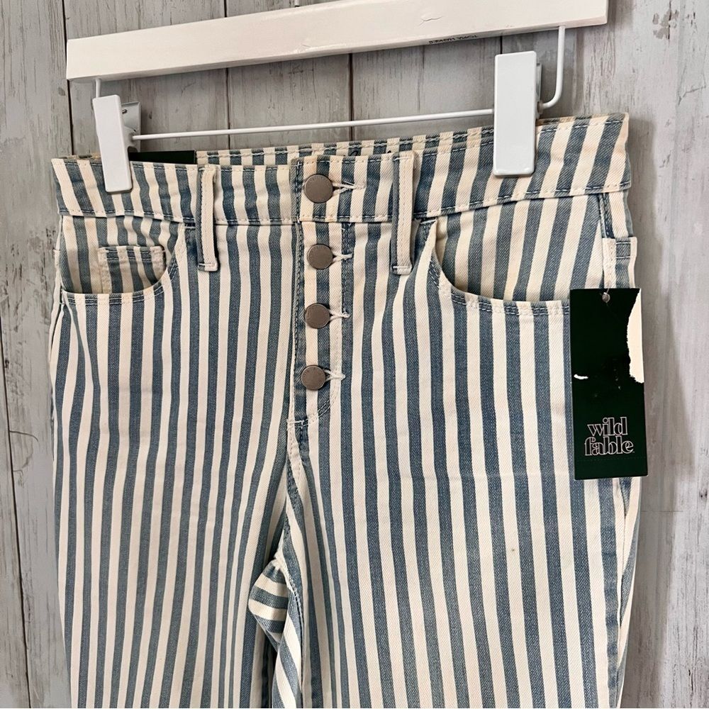 Universal Thread Striped Jeans J2 - Picture 2 of 5